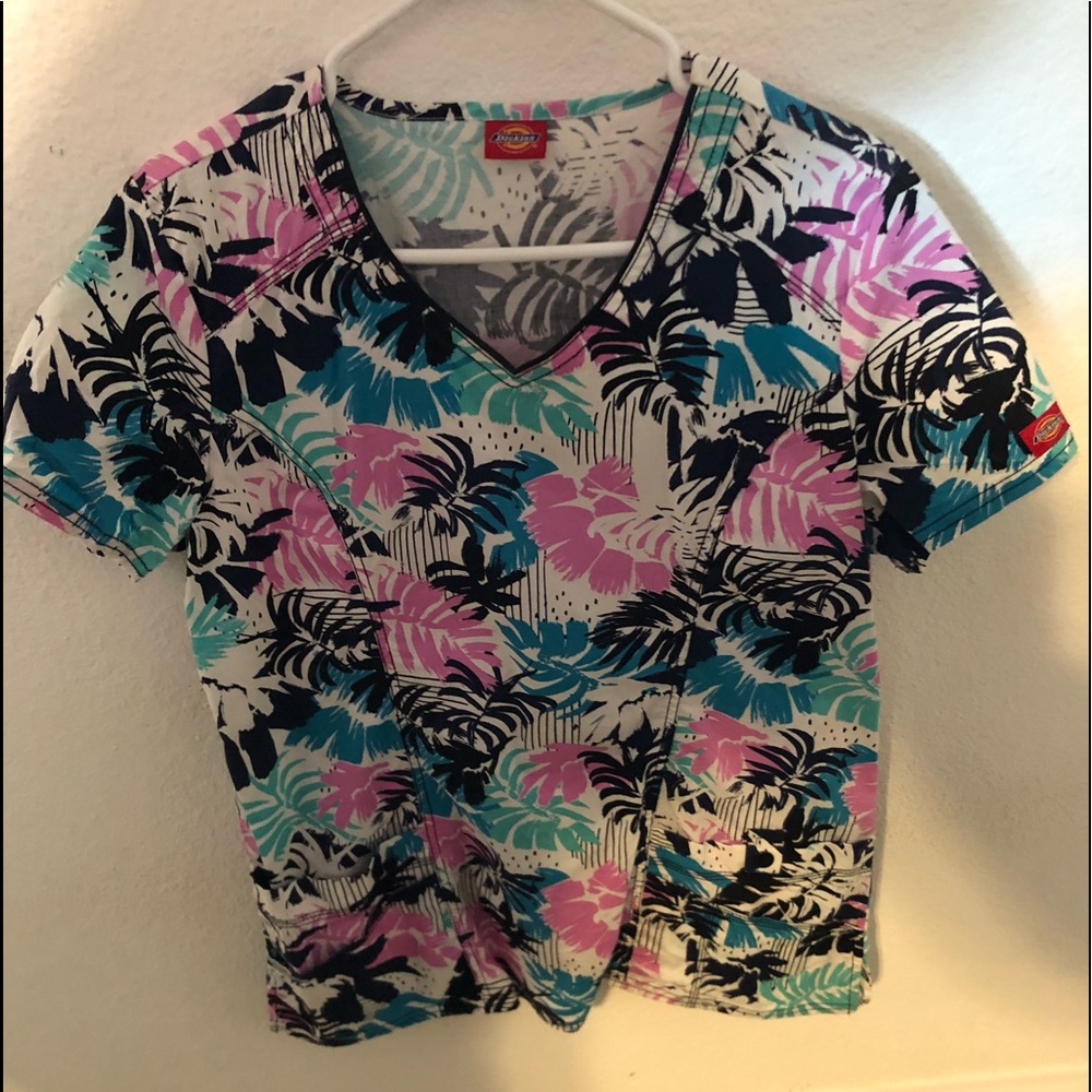 Dickies scrub top